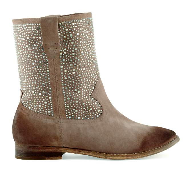 ALDO_SS13_gizette-012-2013-02-21 _ 16_57_48-75